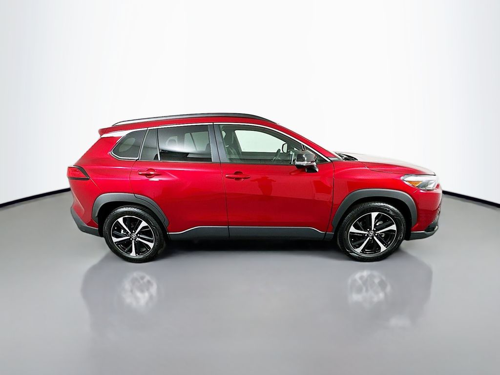 Thumbnail: 2025 Toyota Corolla Cross - 4