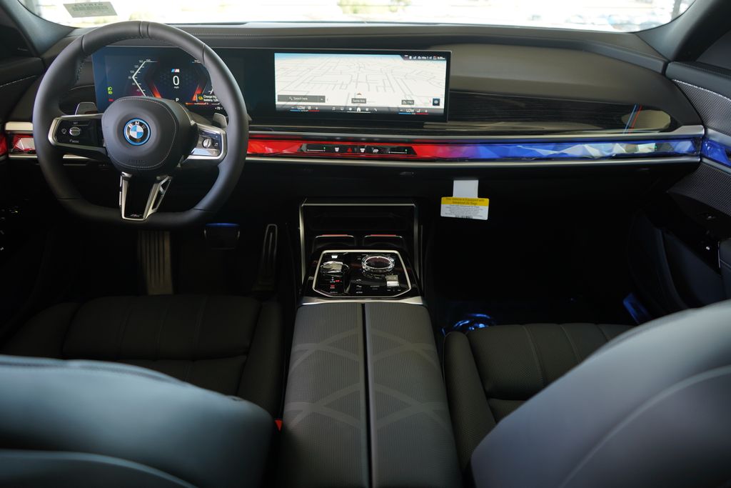 Thumbnail: 2026 BMW 7 Series - 15