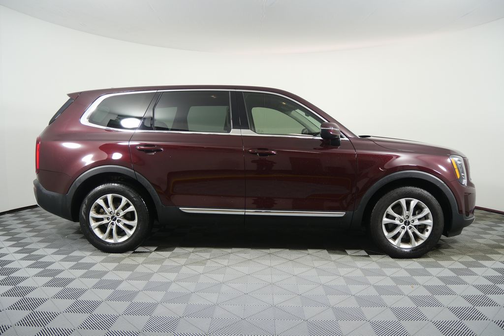 Thumbnail: 2022 Kia Telluride - 2