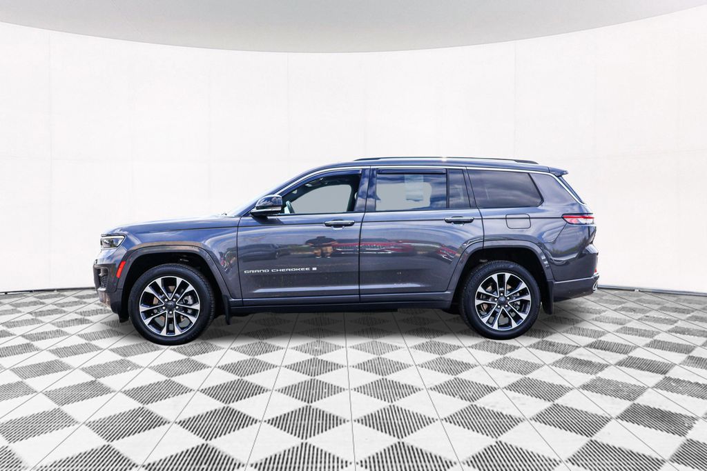 2021 Jeep Grand Cherokee L Overland 12