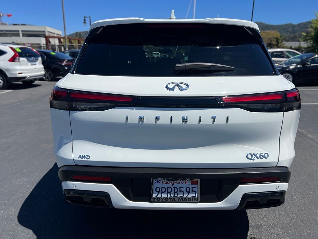 Used 2024 Infiniti QX60 SUV