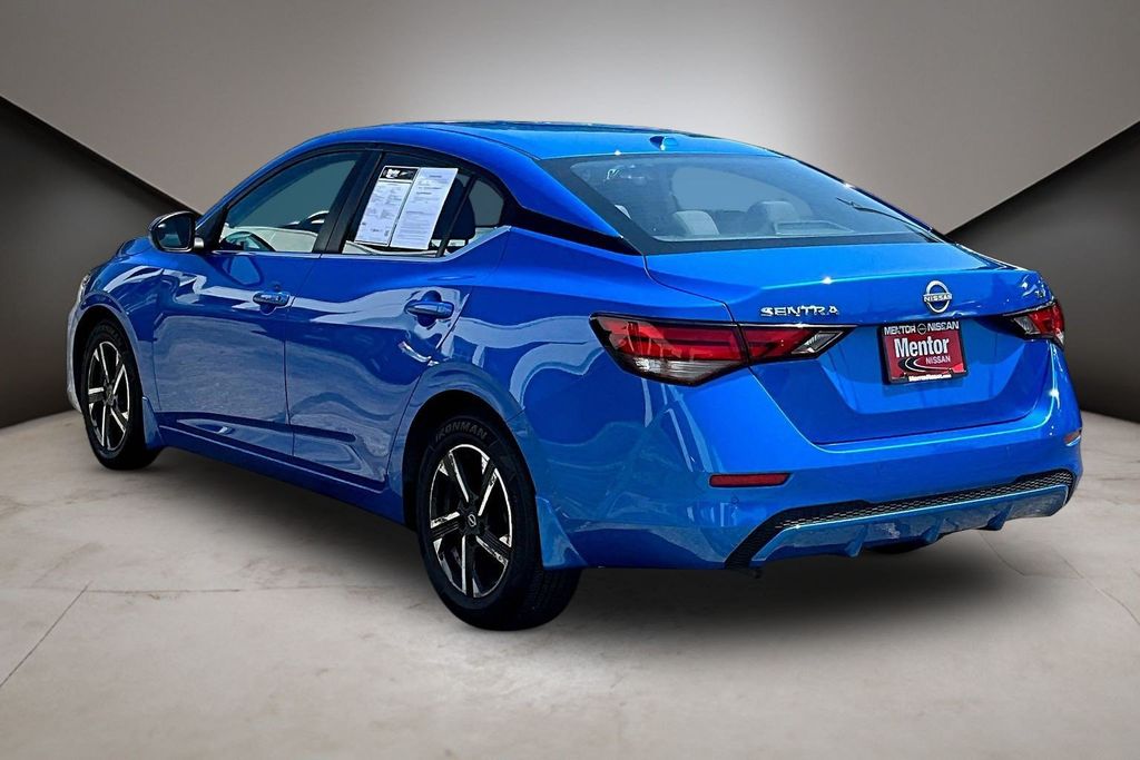 Photo 4 of 2024 Nissan Sentra SV