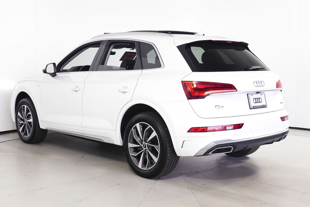 Thumbnail: 2022 Audi Q5 - 9
