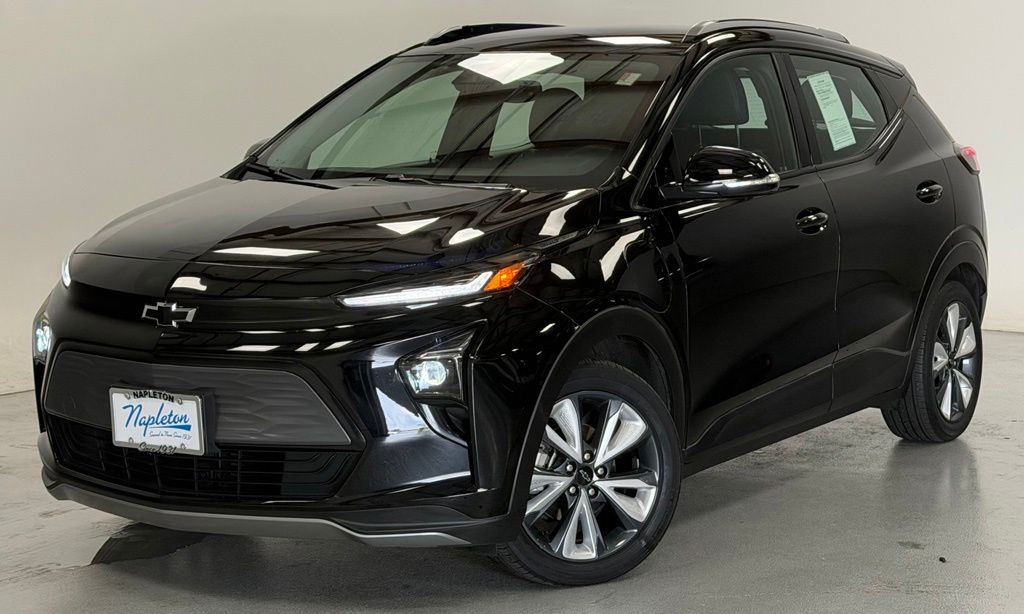 Mosaic Black Metallic 2022 Chevrolet Bolt EUV Hatchback Front-Wheel Drive 1-Speed Automatic