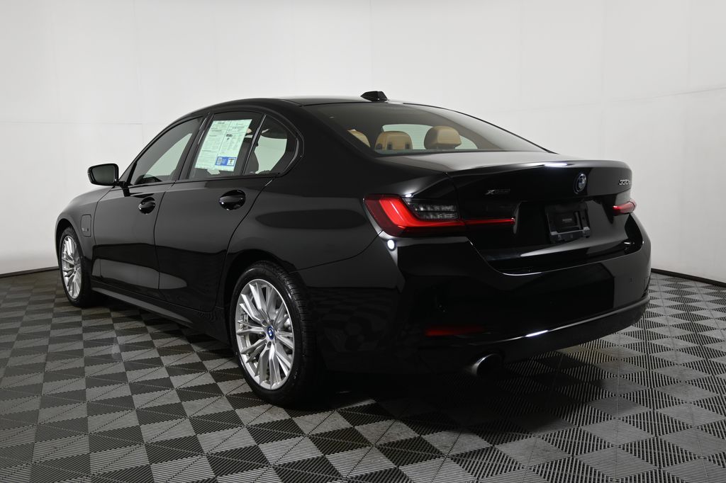 Thumbnail: 2023 BMW 3 Series - 5