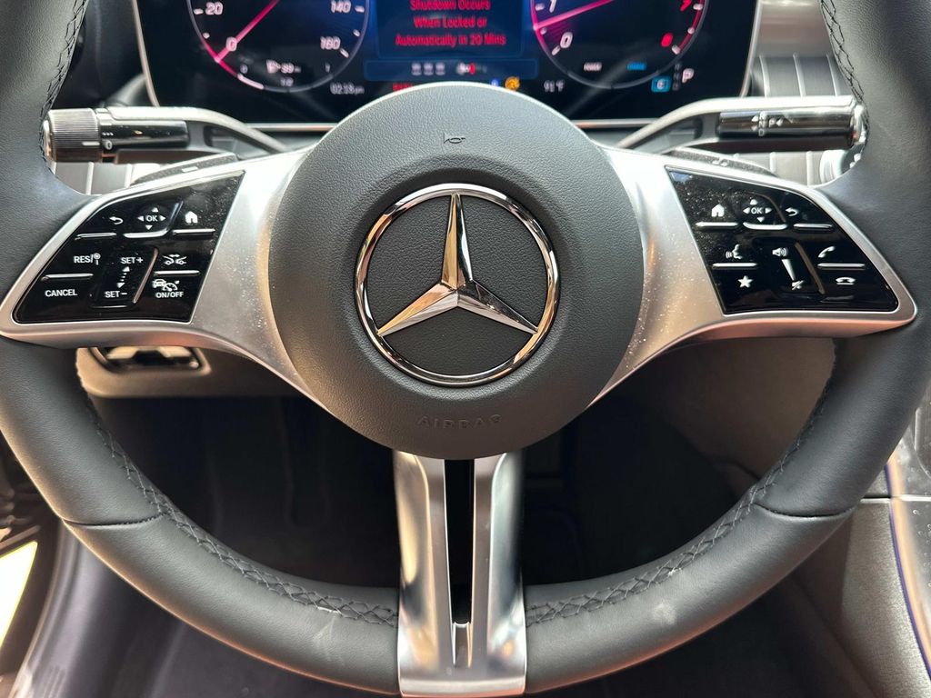 Thumbnail: 2025 Mercedes-Benz C-Class - 17