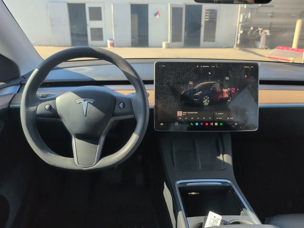 Used 2024 Tesla Model Y SUV