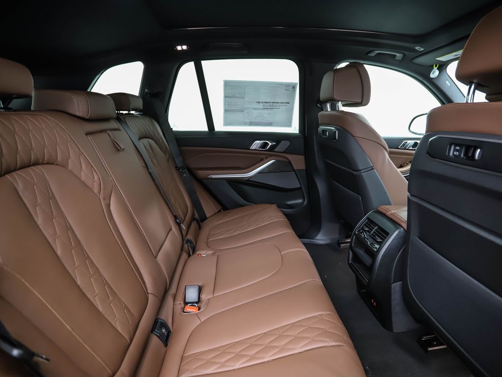 Thumbnail: 2026 BMW X5 - 27