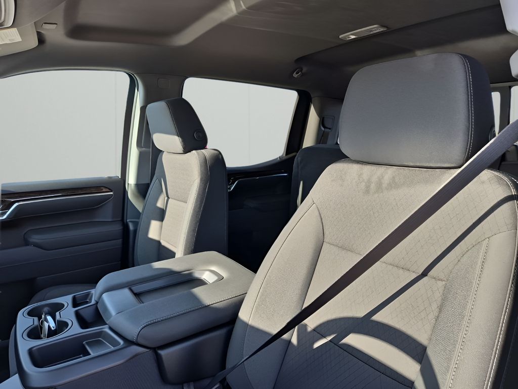 New 2026 Black GMC SLE image 30