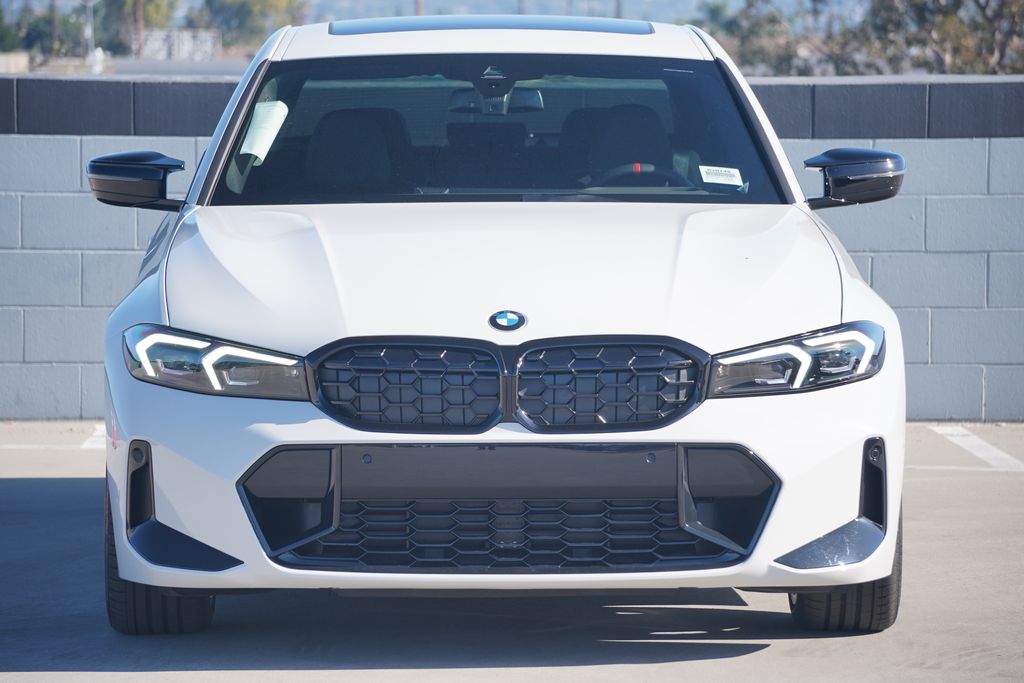 Thumbnail: 2026 BMW 3 Series - 2