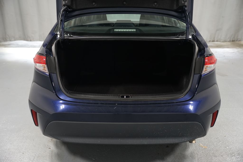 Thumbnail: 2023 Toyota Corolla - 31