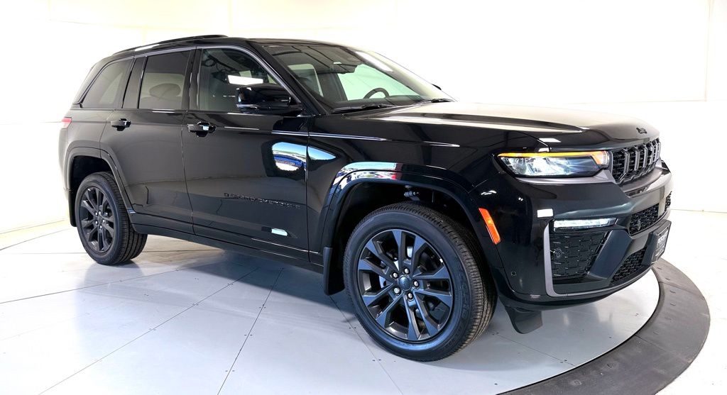2026 Jeep Grand Cherokee Limited Reserve