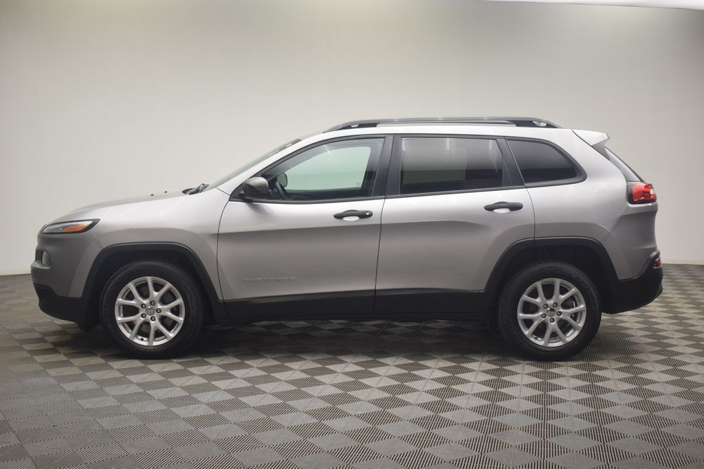 used 2016 Jeep Cherokee car, priced at $8,000