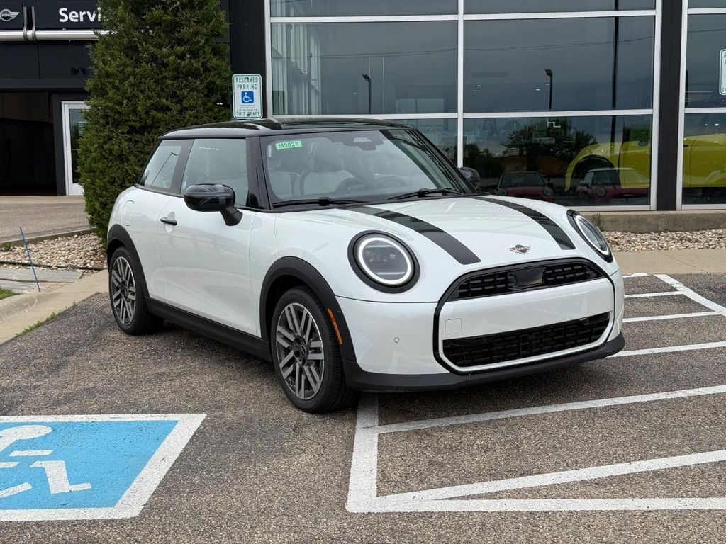 2026 MINI Hardtop Oxford Edition
