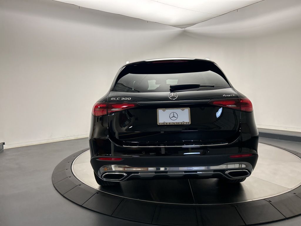 Thumbnail: 2025 Mercedes-Benz GLC - 6