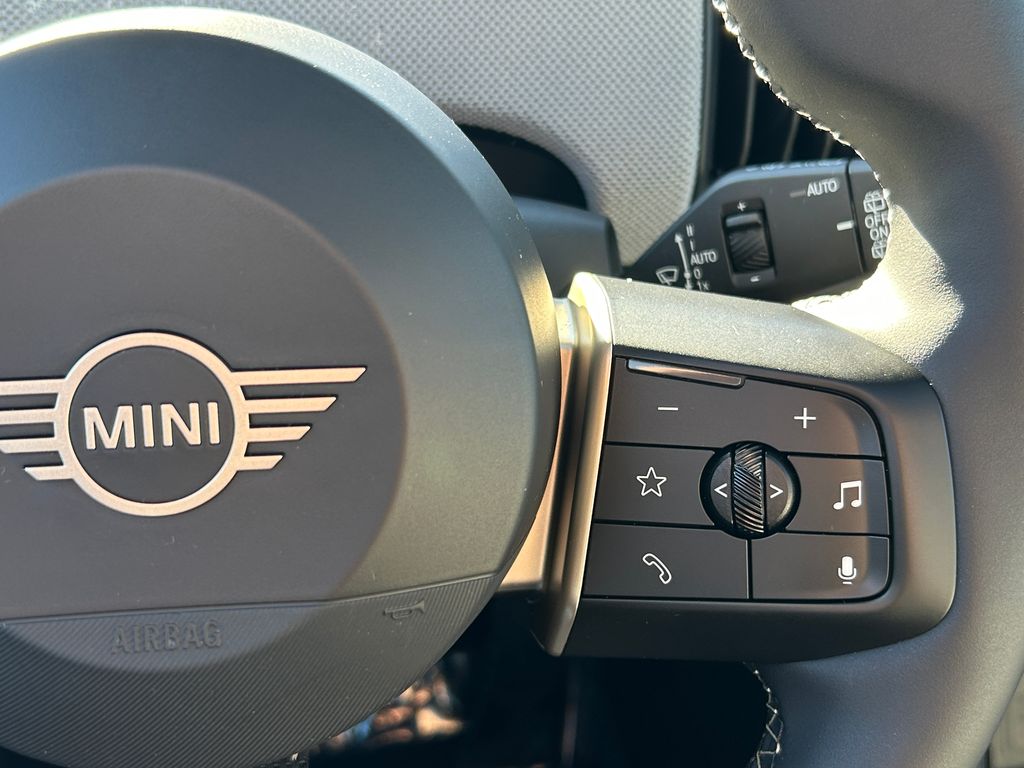 Thumbnail: 2025 MINI Cooper - 20