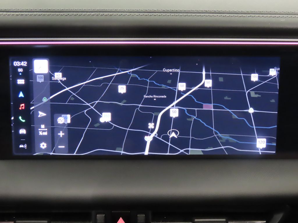 Thumbnail: 2025 Porsche Macan - 25