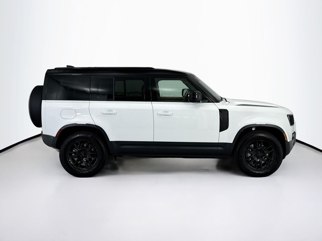 Thumbnail: 2026 Land Rover Defender - 4