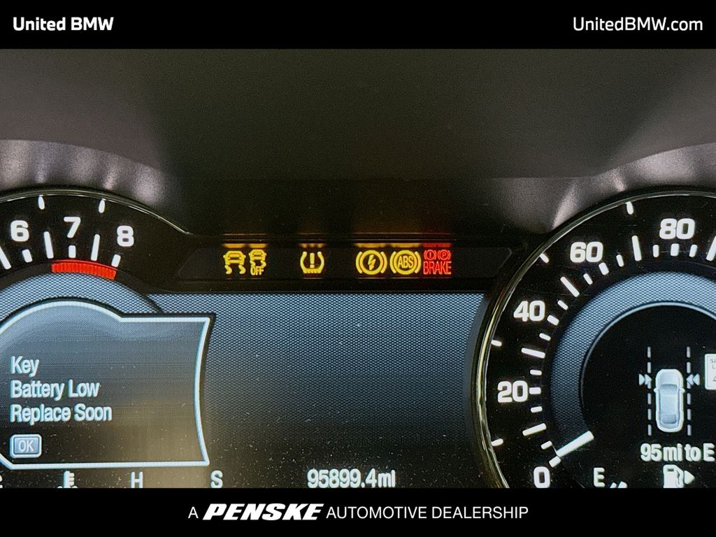 Thumbnail: 2015 Lincoln MKC - 7