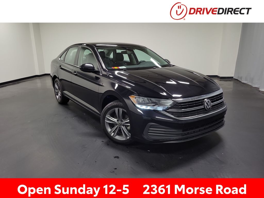 Deep Black Pearl 2024 Volkswagen Jetta SE FWD Sedan Front-Wheel Drive 8-Speed Automatic