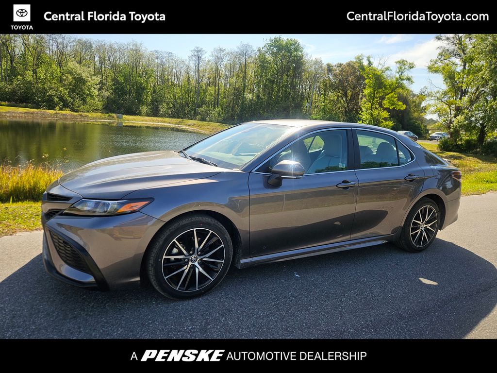 2023 Toyota Camry SE -
                Orlando, FL