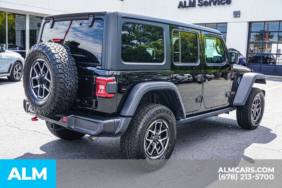 2024 Jeep Wrangler Rubicon photo 4