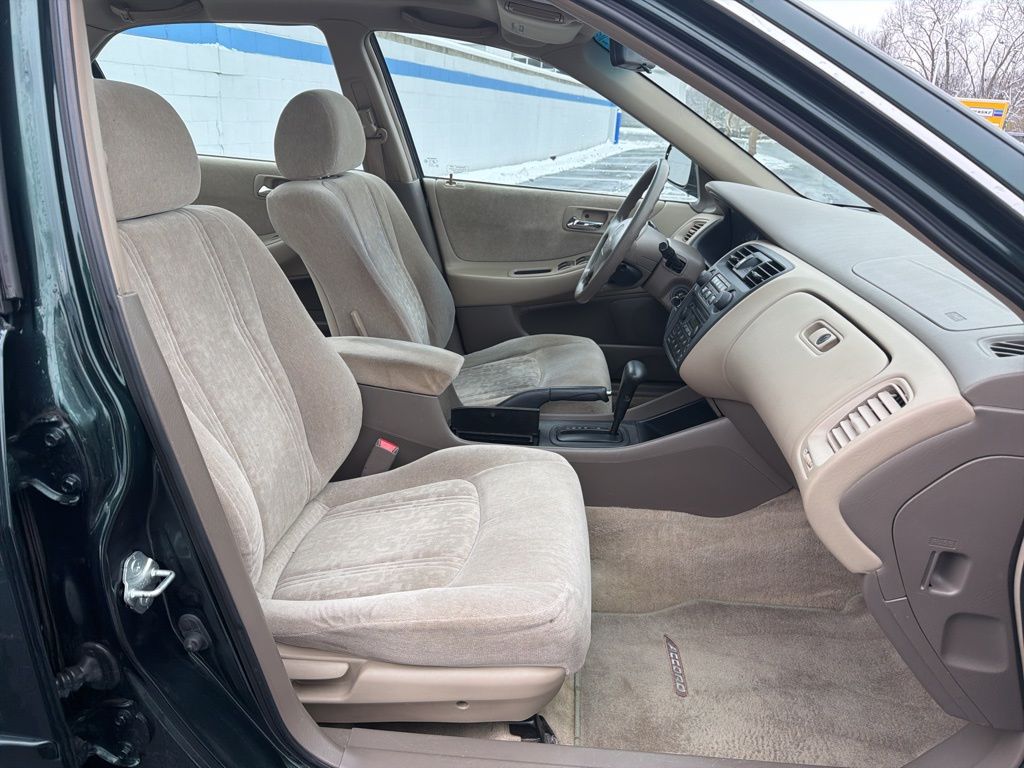 Thumbnail: 2000 Honda Accord - 24