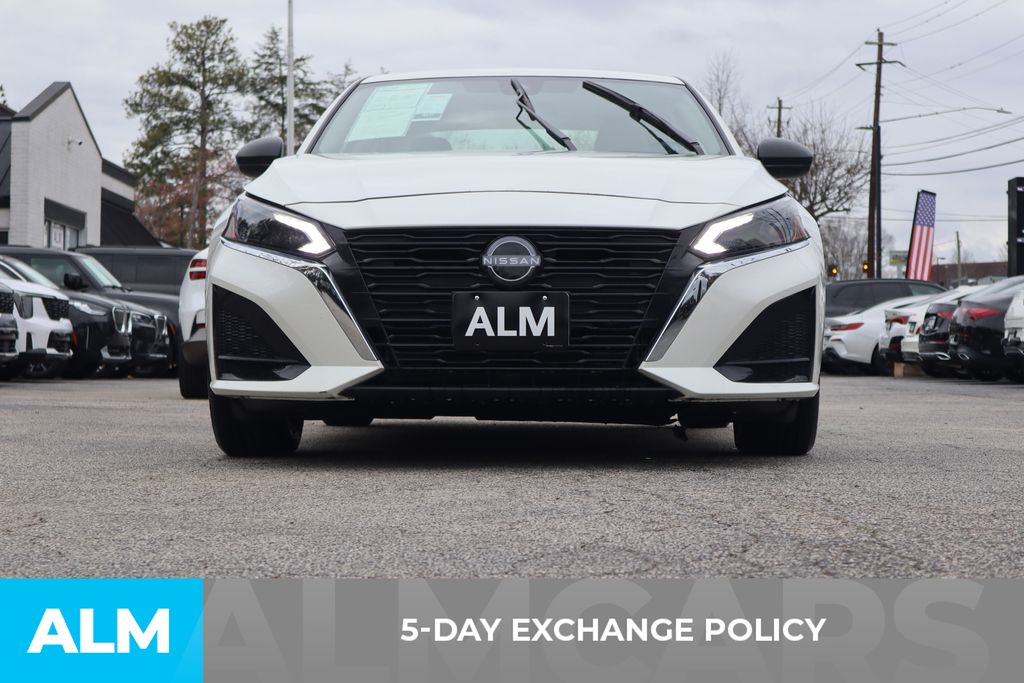 2025 Nissan Altima SV - Photo 4