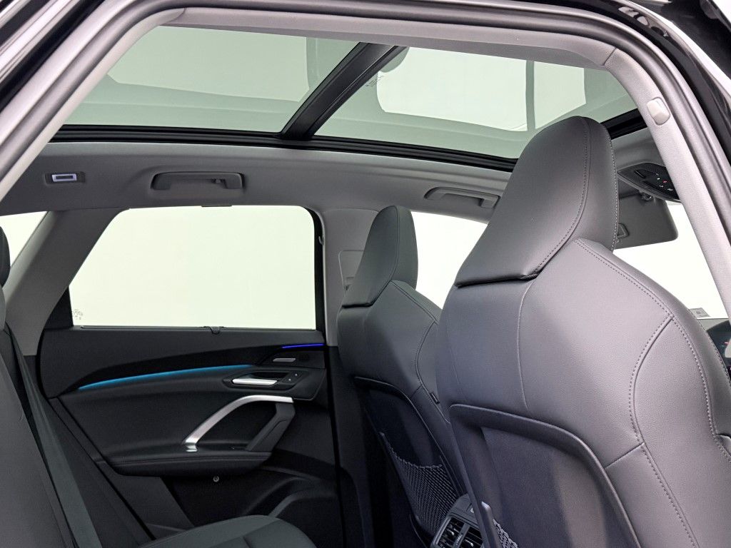 Thumbnail: 2025 Audi Q5 - 13