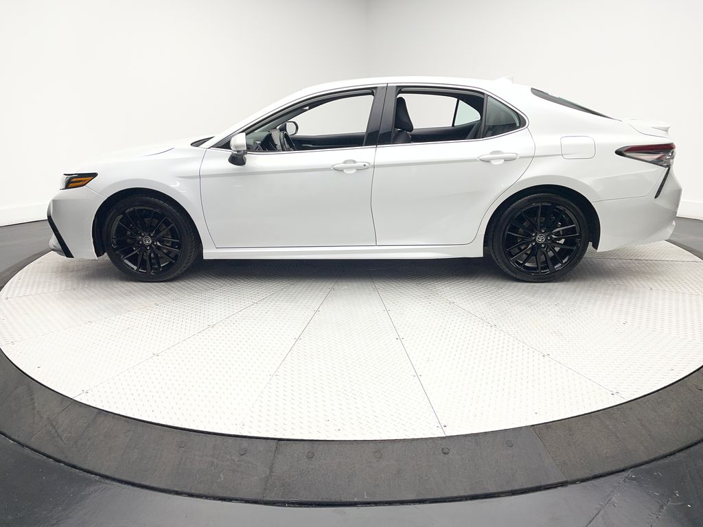 Thumbnail: 2023 Toyota Camry - 8