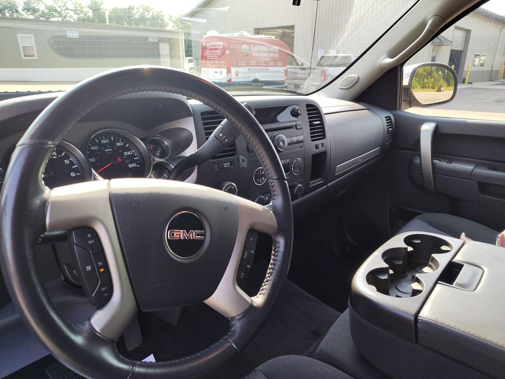 2011 GMC Sierra 1500 SLE 23