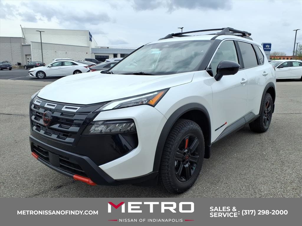 Everest White Pearl Tricoat 2026 Nissan Rogue SUV / Crossover All-Wheel Drive Continuously Variable Transmission