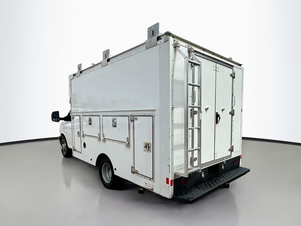 Used 2016 White Chevrolet Work Van image 5