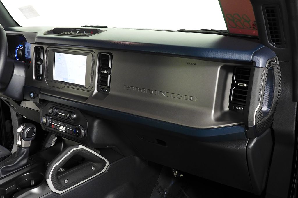 Thumbnail: 2023 Ford Bronco - 14