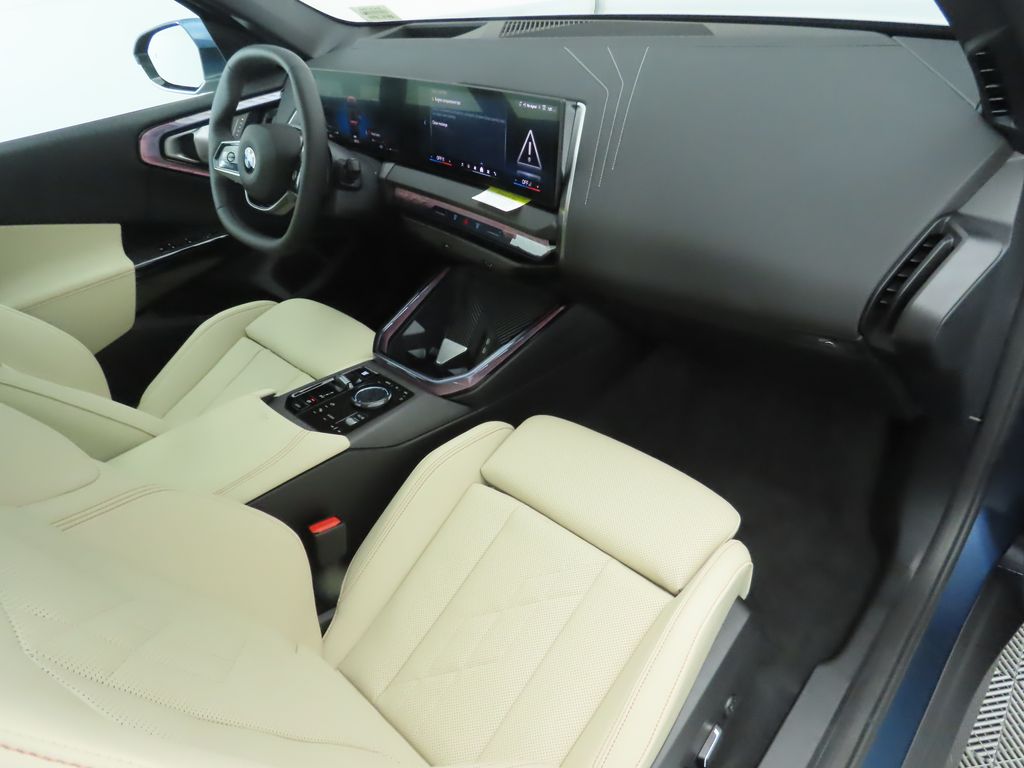 Thumbnail: 2026 BMW X3 - 18