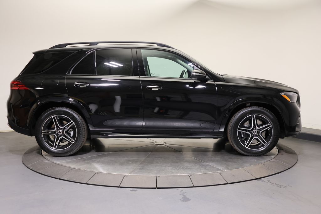 Thumbnail: 2026 Mercedes-Benz GLE - 8