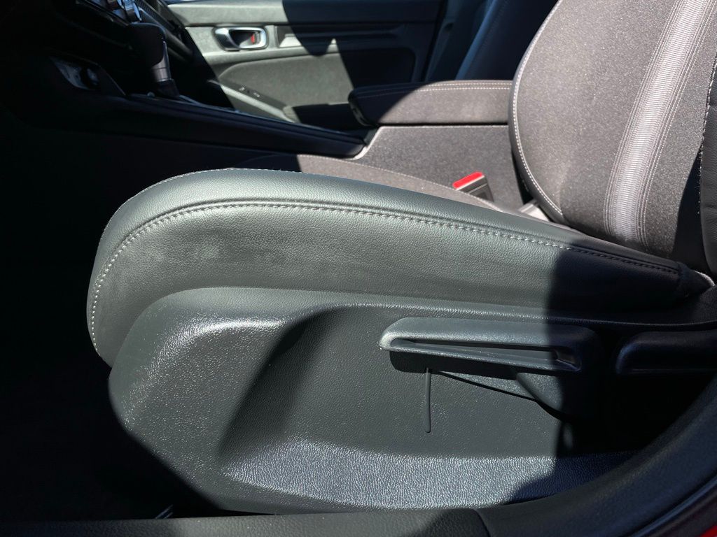 Thumbnail: 2024 Honda Civic - 21