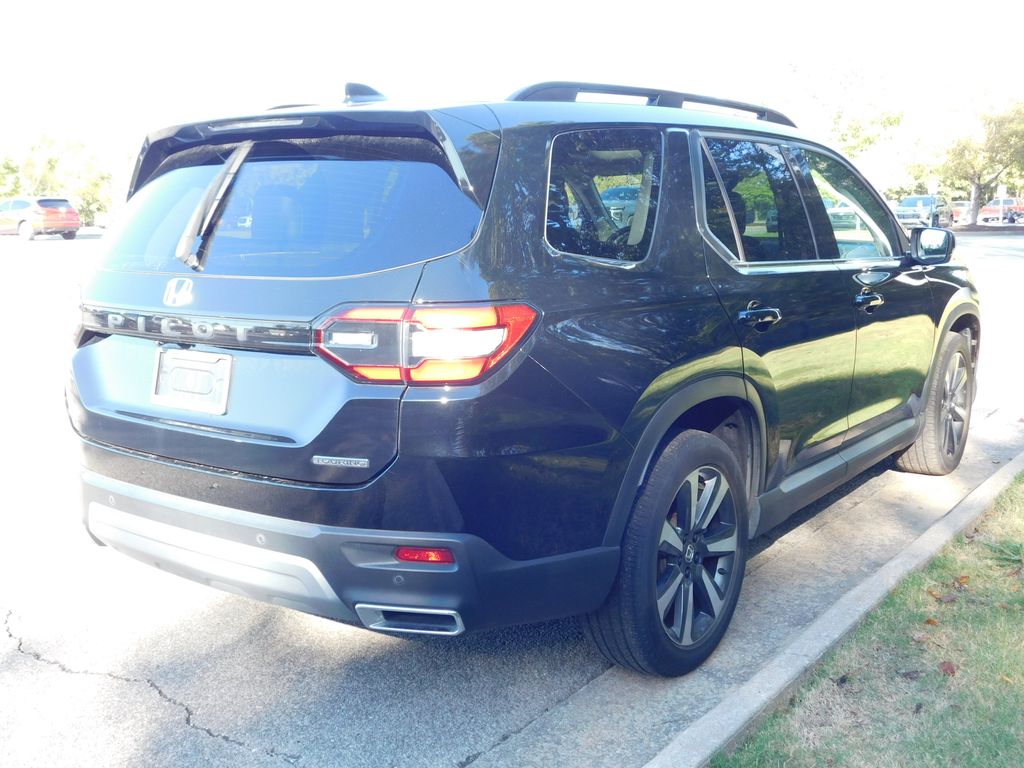 Thumbnail: 2023 Honda Pilot - 4