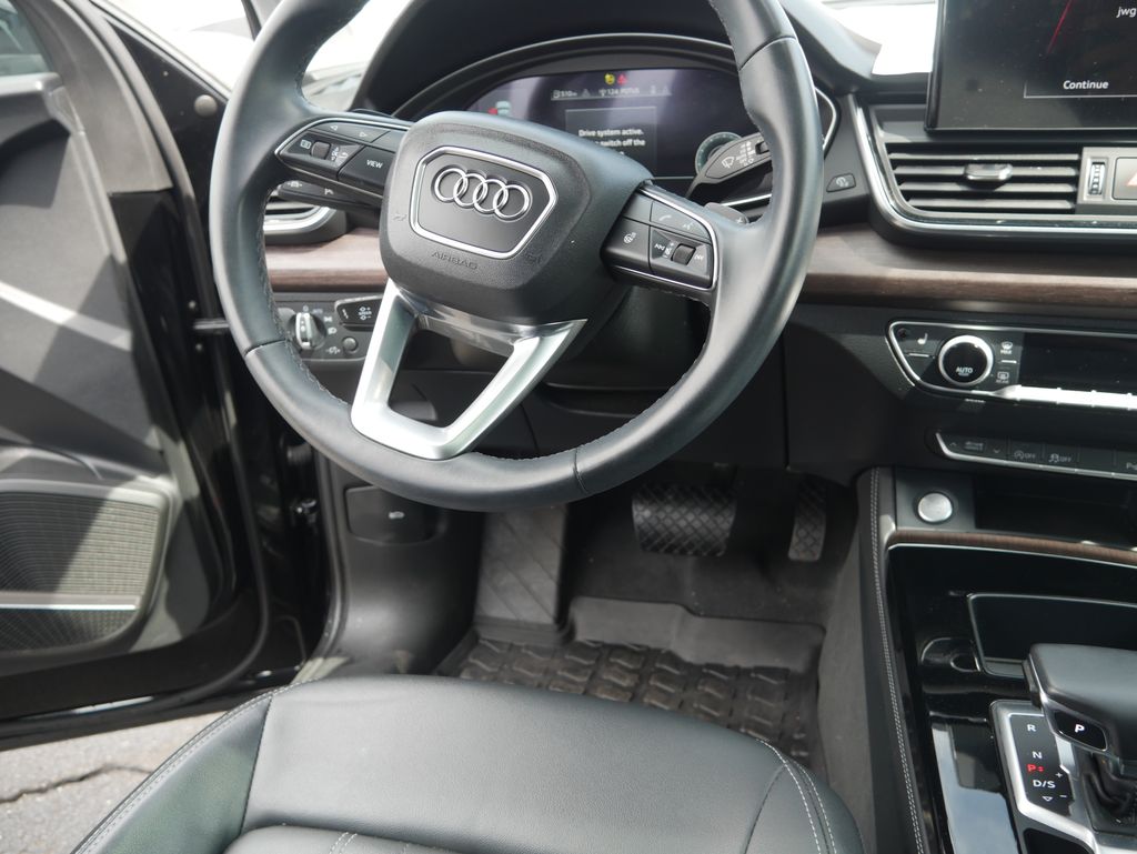 Thumbnail: 2023 Audi Q5 - 31