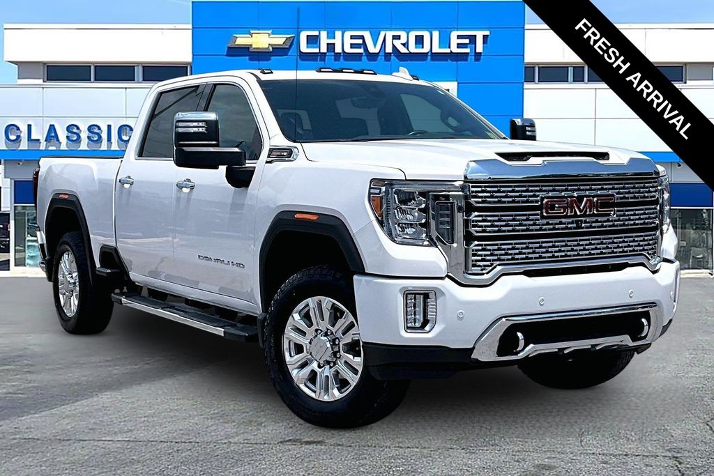 White Frost Tricoat 2020 GMC Sierra 2500HD Pickup Truck Four-Wheel Drive 6-Speed Automatic