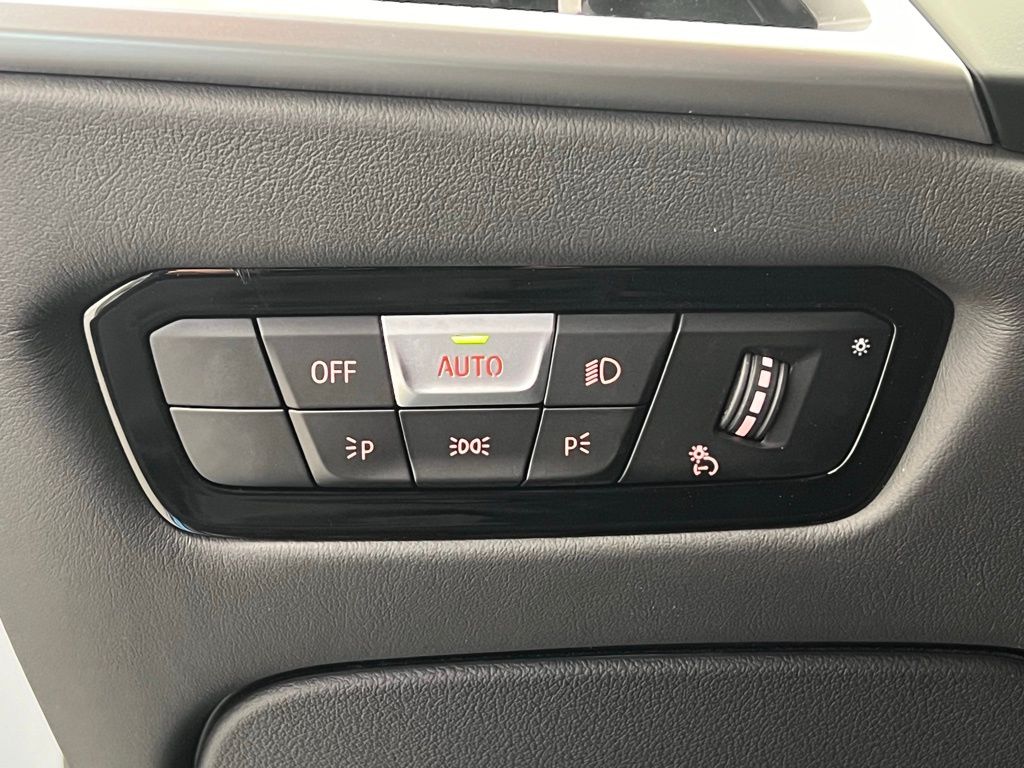 Thumbnail: 2026 BMW M4 - 25