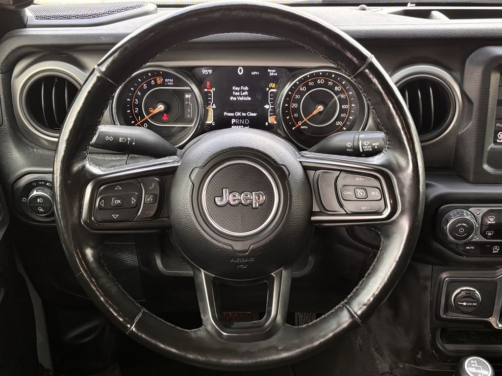 Used Car 2021 Jeep Gladiator  For Sale Under $30,000 In Corsicana, Texas