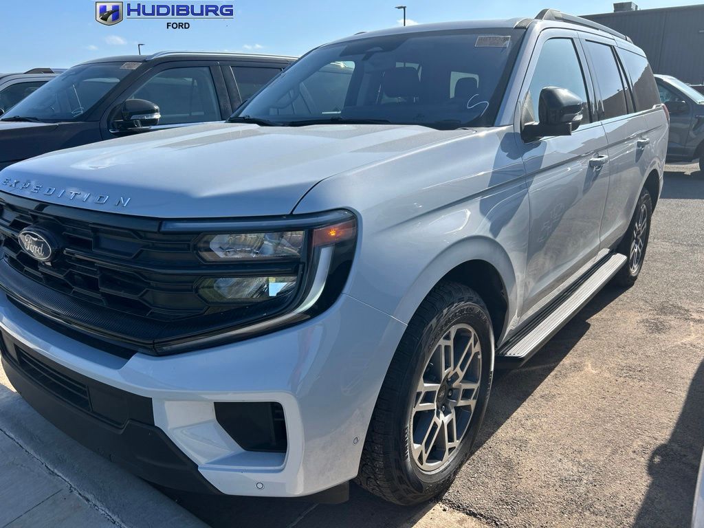 2025 Ford Expedition Active 4WD