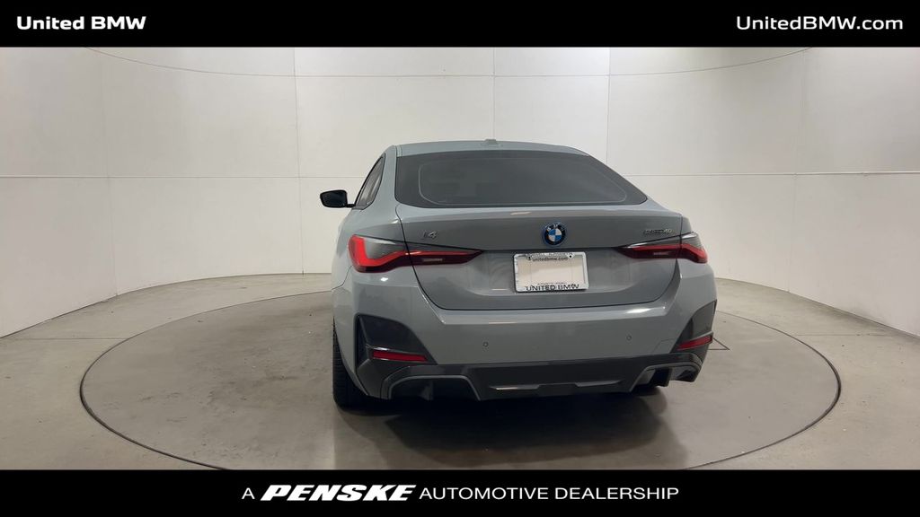 Thumbnail: 2023 BMW i4 - 7