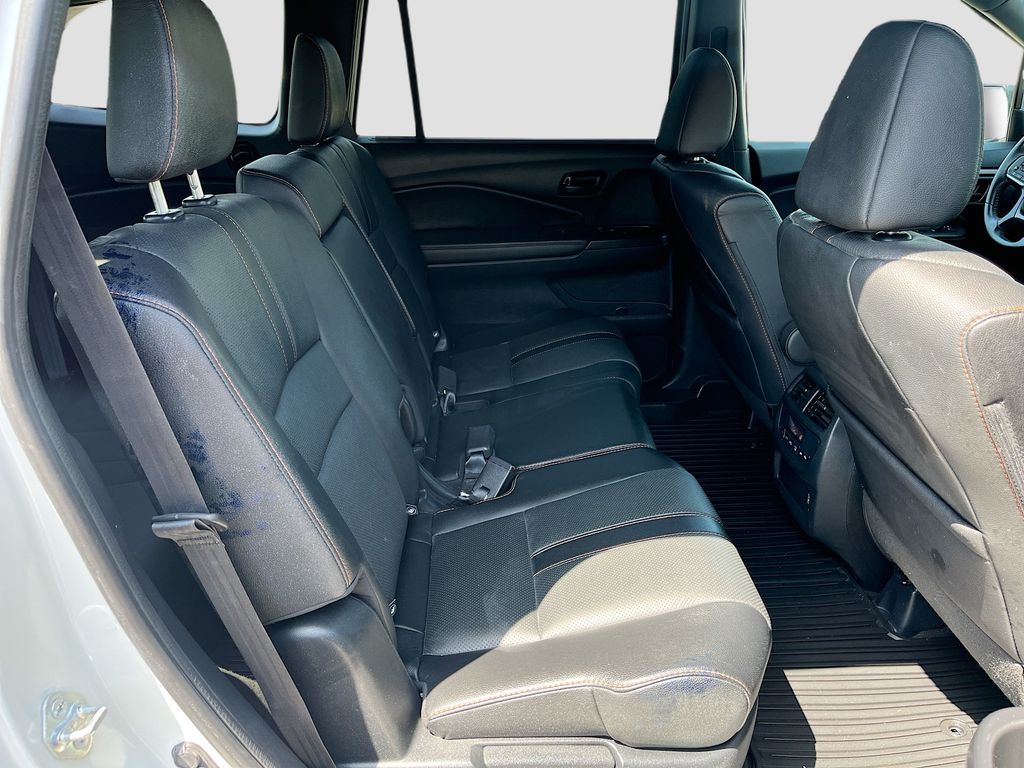 2022 Honda Pilot TrailSport White at Gullo Toyota