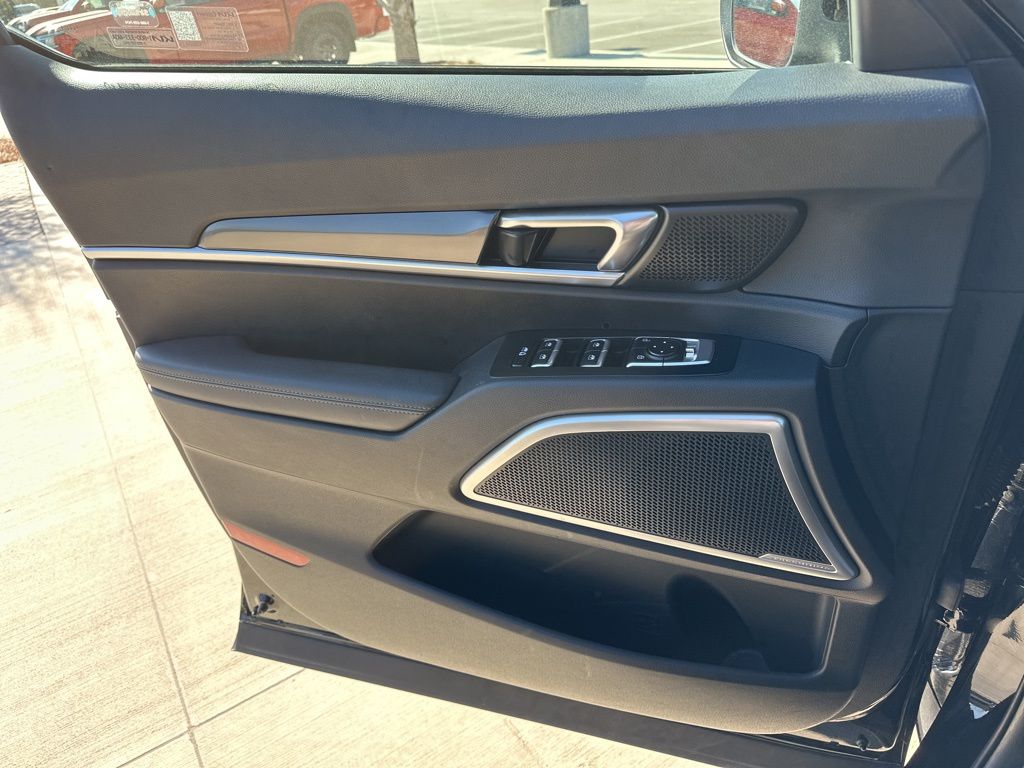 2023 Ebony Black Kia Telluride S AWD SUV