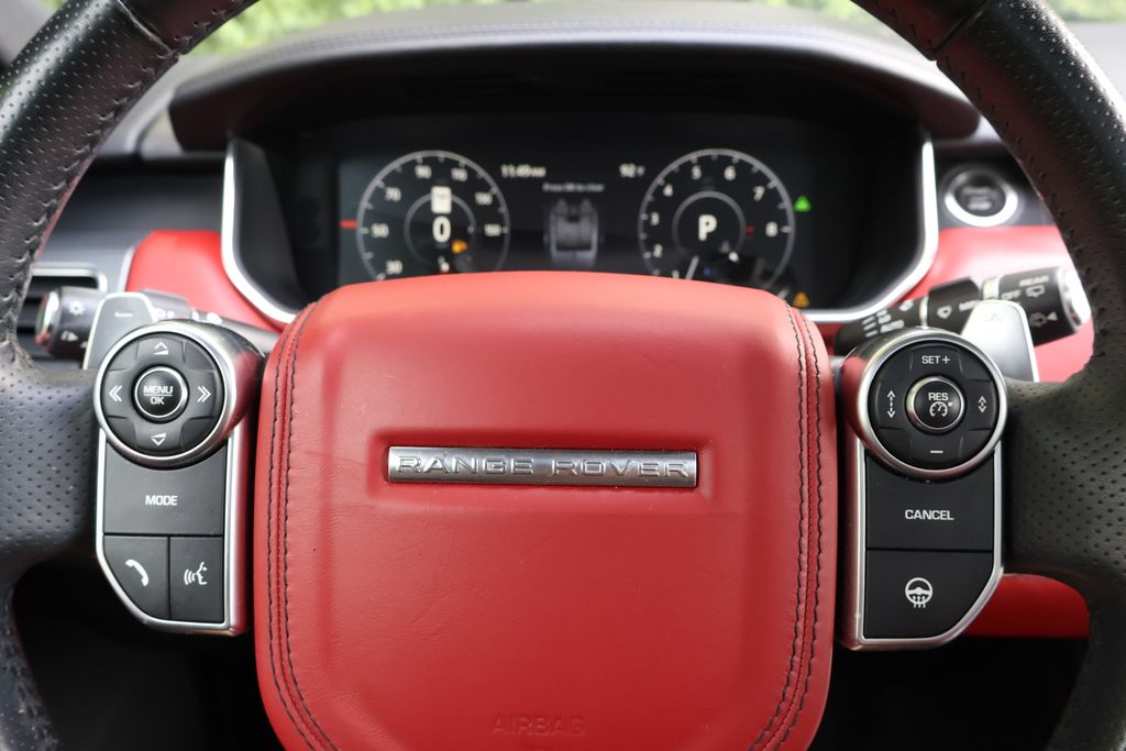 Thumbnail: 2017 Land Rover Range Rover Sport - 25
