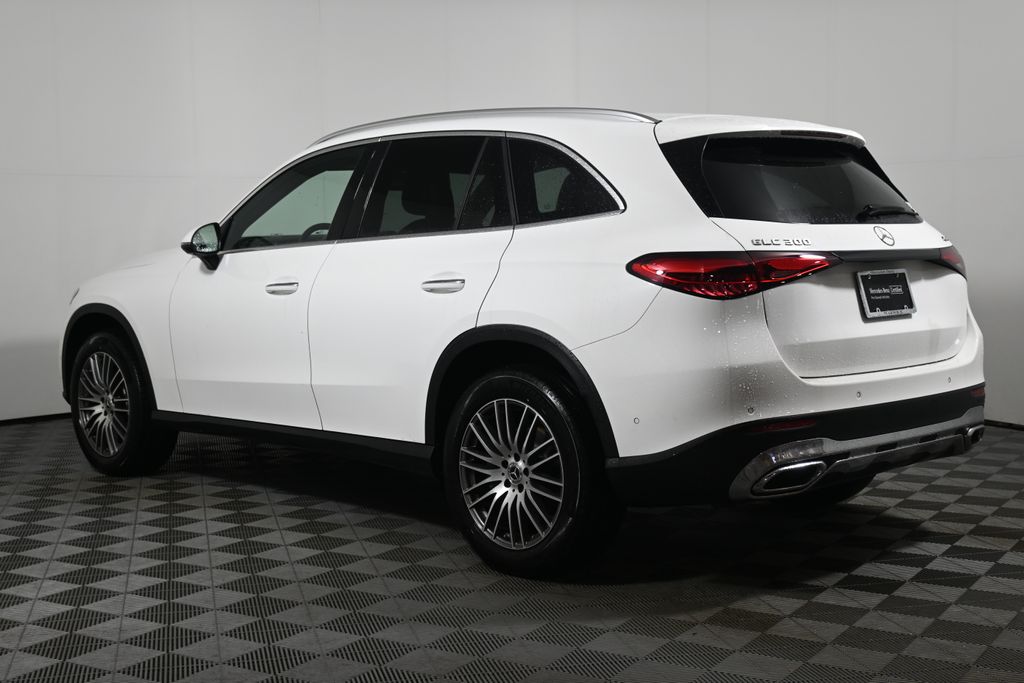 Thumbnail: 2025 Mercedes-Benz GLC - 5