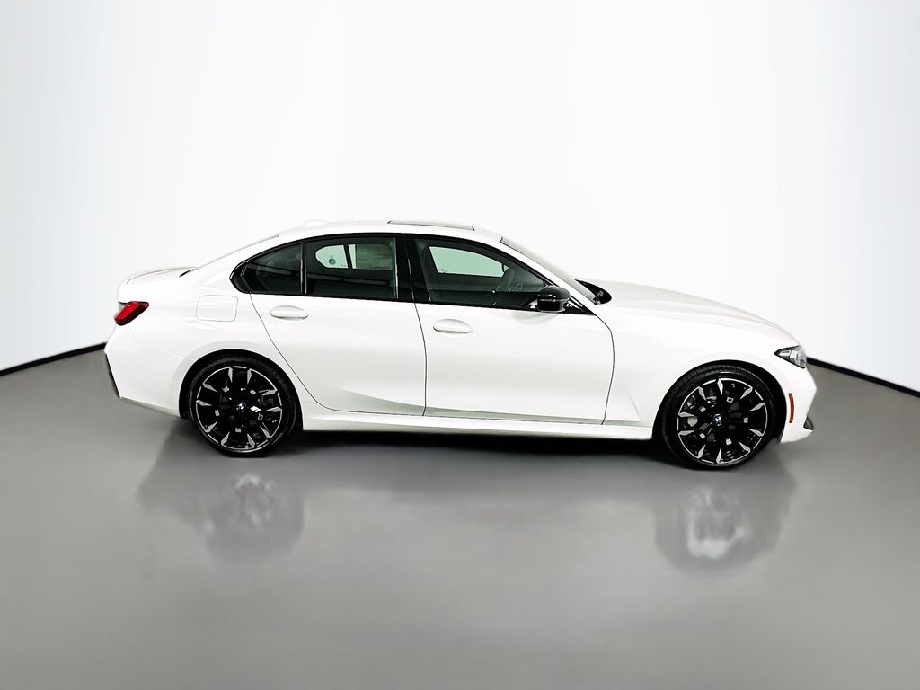 2025 BMW 3 Series 330i xDrive 4