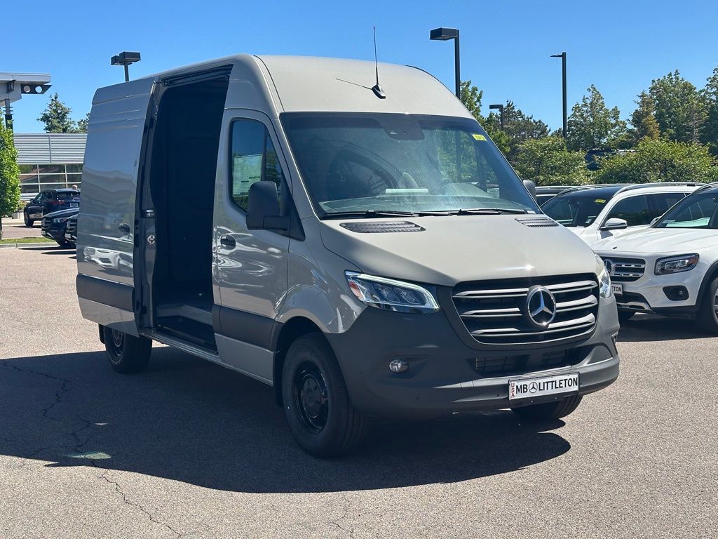 2024 Mercedes-Benz Sprinter 2500 Cargo 144 WB 23